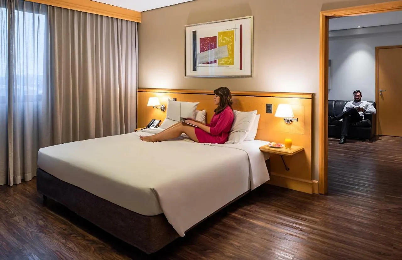 Novotel Sao Paulo Center Norte 4*,
